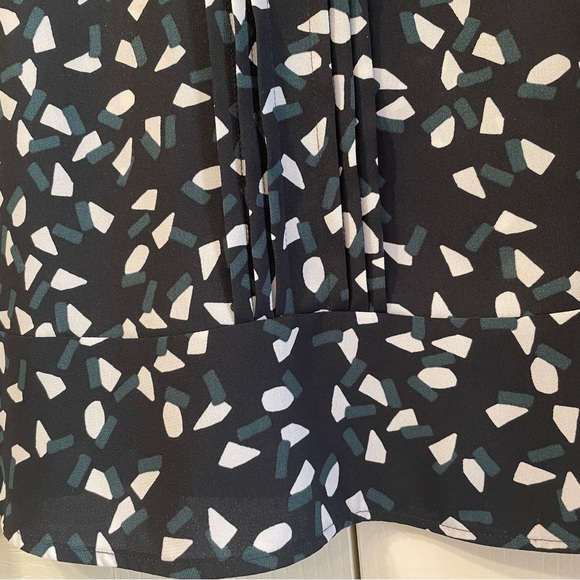 MaxMara long sleeve tunic ruffled pin tuck geometric print size 2 - Picture 5 of 14